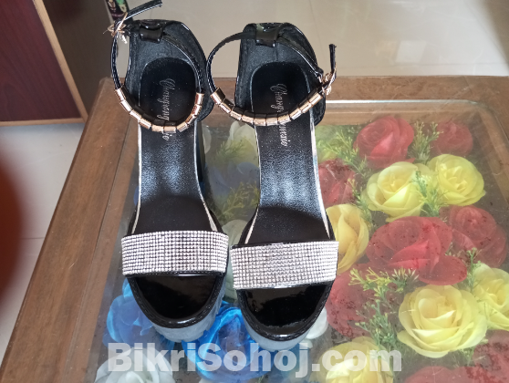 Block Heel Platform Sandal